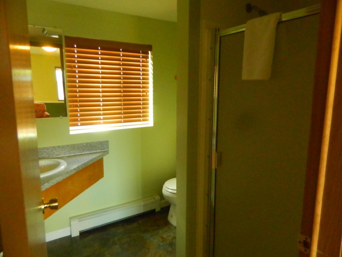 ליווינגסטון Country Motor Inn מראה חיצוני תמונה