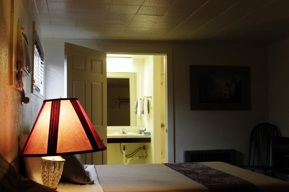 ליווינגסטון Country Motor Inn מראה חיצוני תמונה