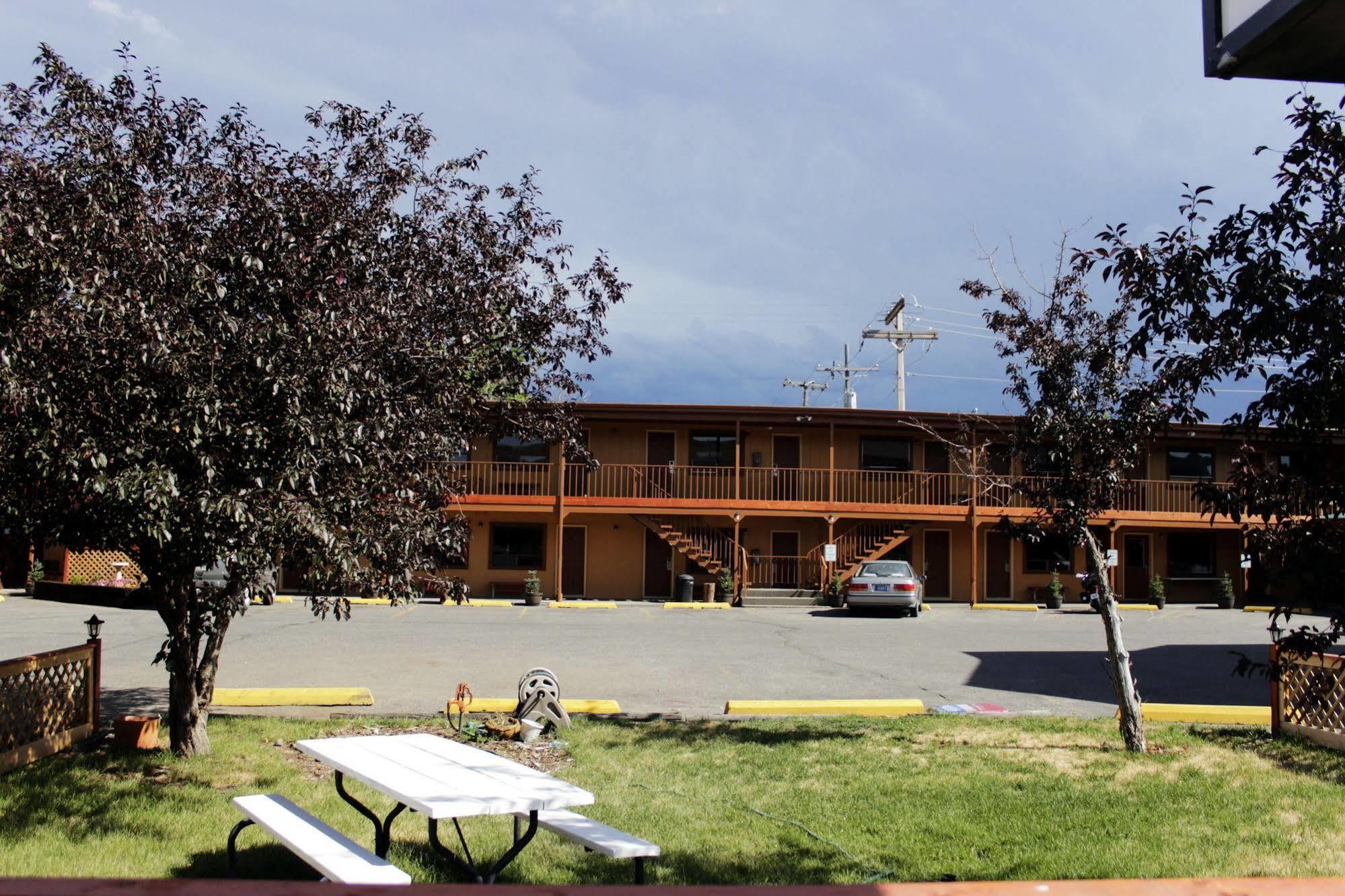 ליווינגסטון Country Motor Inn מראה חיצוני תמונה