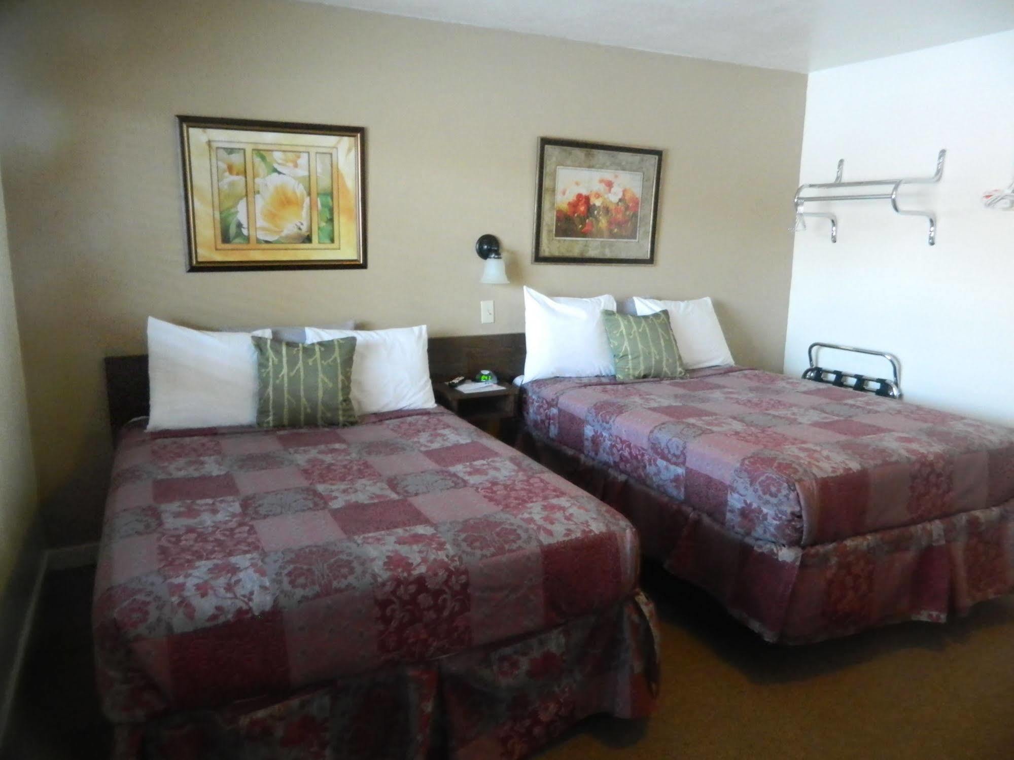 ליווינגסטון Country Motor Inn מראה חיצוני תמונה